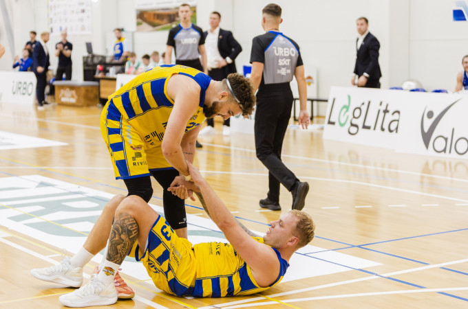 Prieš buvusią komandą dominavęs Kazakauskas nukalė pergalę kretingiškiams